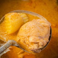 เจ้พร(ข้าวแกง)ตลาดพัฒนาการ