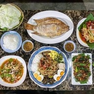 ภูมิพัฒน์ฟาร์มเมี่ยงปลาเผา ภูมิพัฒน์ฟาร์มเมี่ยงปลาเผา