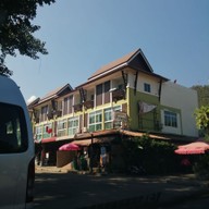 หน้าร้าน ก๋วยเตี๋ยวป้าหอม แม่ฮ่องสอน