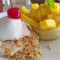 Seaview Sunset Beach Bar