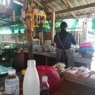บรรยากาศ ร้านข้าวซอยป้าแดง