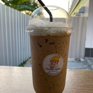 ชานม กาแฟสด หญิงฉัตร สาขามินิบิ๊กซี เอกชัย66