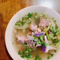 เมนูของร้าน มา-กิน-นี่ (Makinnee)
