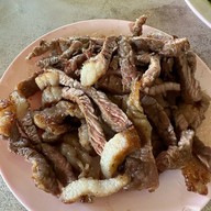 เมนูของร้าน ร้านอาหารลาบหนองเดิ่น