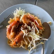 ผัดไทยกุ้งยิ้ม