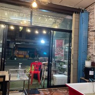 กินกุ้งกินปูสามชัย