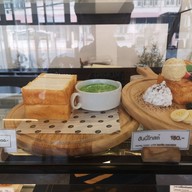 เมนูของร้าน W cafe ศาลากลาง ในเมือง