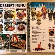 Nom More Cafe   หัวหิน