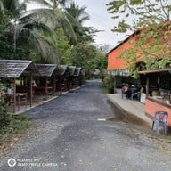 บรรยากาศ อีสานนครศรีฯ (ป้าน้อยหัวตรุด)