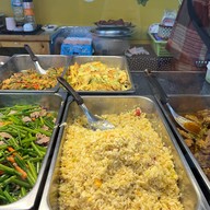ไทยโบราณแม่ไพเราะ ตลาดบองมาร์เช่