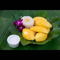 ข้าวเหนียวมะม่วงเจ๊อ้อยรัชดา