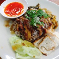 เมนู ร้านอาหารเจ ริมคลอง  *เจ / มังสวิรัติ ม.นิสา เพชรเกษม69
