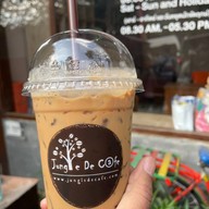 Jungle De Cafe