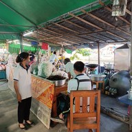 บรรยากาศ ร้านอาหารเจ ริมคลอง  *เจ / มังสวิรัติ ม.นิสา เพชรเกษม69