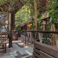 7tique coffee shop
