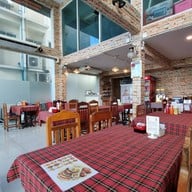 บรรยากาศ G&M German Sausage CBP soi5 branch