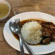 เมนูของร้าน ต้นศรีตรัง  มีโชคพลาซ่า