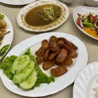 ร้านข้าวต้มบ้านเตี่ย