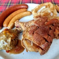 เมนูของร้าน G&M German Sausage CBP soi5 branch