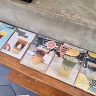 opurecafe opurecafe ถนนยุคล