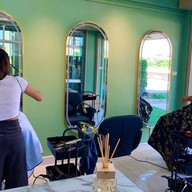 บรรยากาศ ART HAIR ร้านทำผมสไตล์เกาหลี-ญี่ปุ่น ชลบุรีบางแสน (อาร์ตแฮร์) Chonburi Bangsaen
