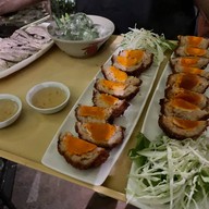 บ้านดอกไม้ & The Farm