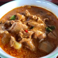 นายจิน ไก่อบโอ่ง