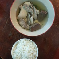 โอชิน ต้มเลือดหมู จิงจูฉ่าย