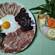 จิ้มจุ่ม สุกี้ BKแซ่บนัวส์