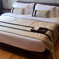 Atta Lakeside Resort Suite