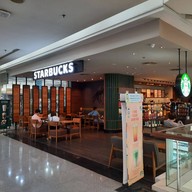 หน้าร้าน Starbucks Paradise Park