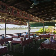บรรยากาศ เจ๊อึ่ง ก๋วยเตี๋ยวหมูตุ๋น