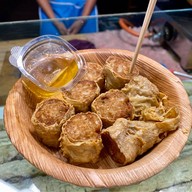 เมนูของร้าน หอยจ๊อปูเจ๊ยา เยาวราช