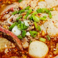 ผัดไท หอยทอด ออส่วน สาย4