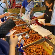 ไก่ทอดเจ๊ภัทร บิ๊กซีเเวทคหะพระราม2ตลาดกรีนเวลท