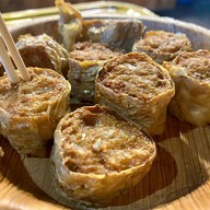 เมนูของร้าน หอยจ๊อปูเจ๊ยา เยาวราช