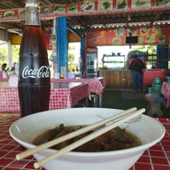เมนูของร้าน เจ๊อึ่ง ก๋วยเตี๋ยวหมูตุ๋น