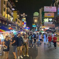 น้ำผลไม้ปั่น ถนนข้าวสาร