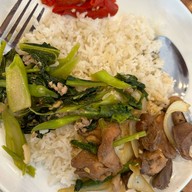 ร้านข้าวแกง ครัวแท๊กทีม
