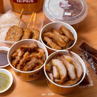 Hi Pork พุทธบูชา Susco Square