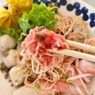 เล่าจึง หัวหิน