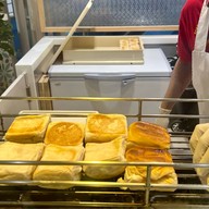 ขนมปังเจ้าอร่อยเด็ดเยาวราช สยามพารากอน