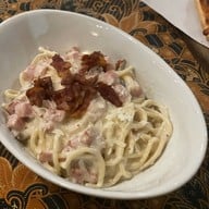 Street Pizza & The Wine House