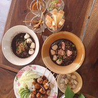 ก๋วยเตี๋ยวเรือนายนคร เพชรบูรณ์