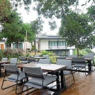 บรรยากาศ Campsite Bar And Cafe