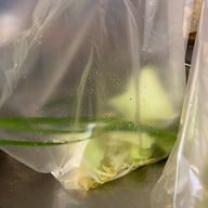 ผัดไทท่าฉาง ป้าหนุ่ย ตลาดศาลเจ้า สุราษฏร์ธานี ไม่มีสาขา