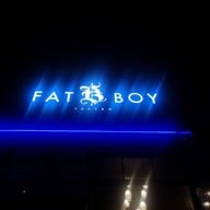บรรยากาศ FAT BOY Tavern