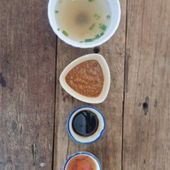 หอมฉุย ข้าวมันไก่ -หอมฉุยข้าวมันไก่