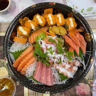 Kenzou Sushi ประชาชื่น