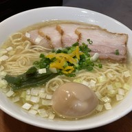 Hakata Ironman ทองหล่อ